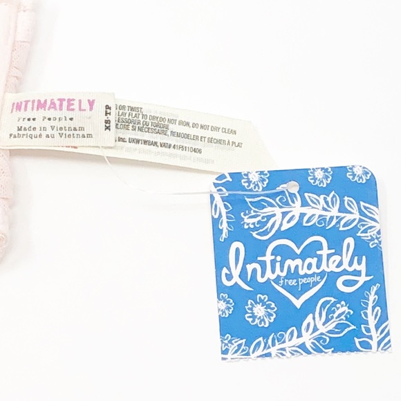 ✨NWT Free People Lace Strappy Bandeau Bralette XS - Picture 8 of 10